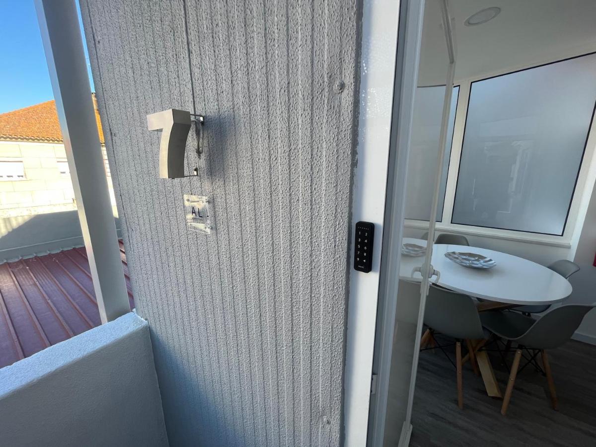 Lisbon Ocean Apartments Коста да Капарика Екстериор снимка