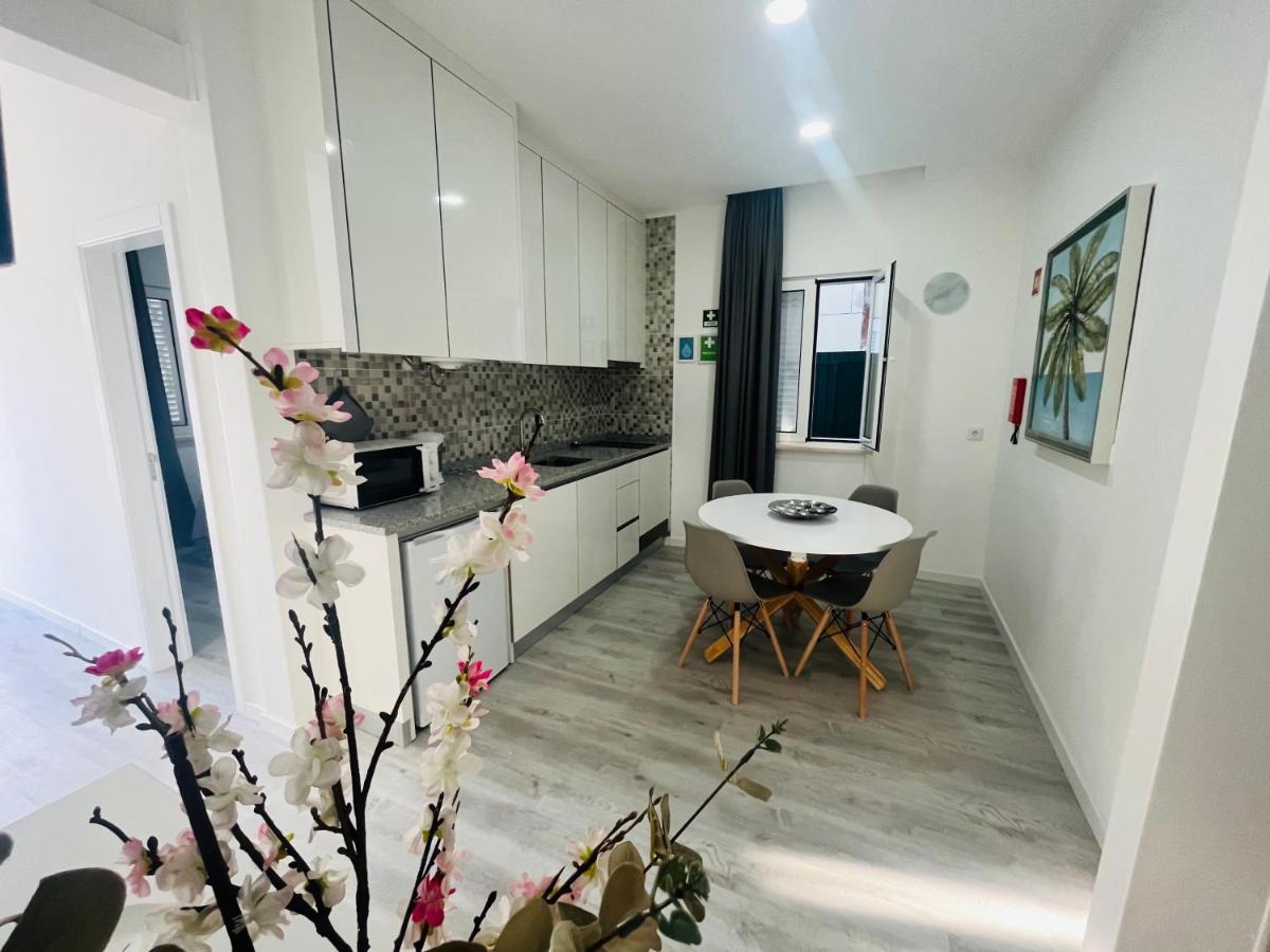Lisbon Ocean Apartments Коста да Капарика Екстериор снимка